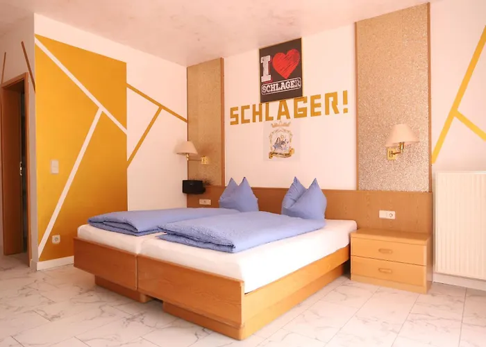 Schlagerschloss Hotel